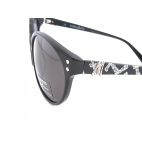 Ladies Guess by Marciano Designer Sunglasses, complete with case and cloth GM 635 Black